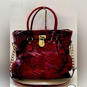 Michael Kors Xtra LRGE Python Leather Hamilton Handbag Burgundy GREAT CONDITION